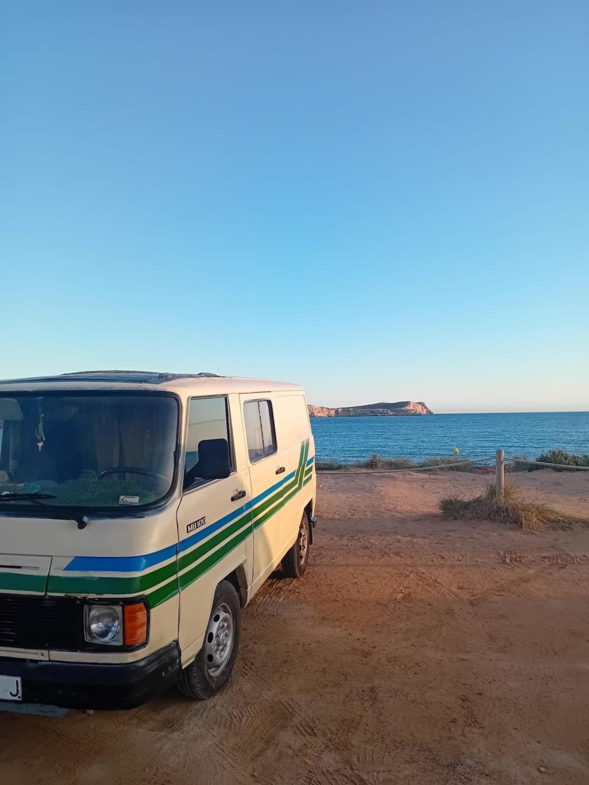 Vintage Camper Explore Driving Mallorca - Full Equip Apartment *